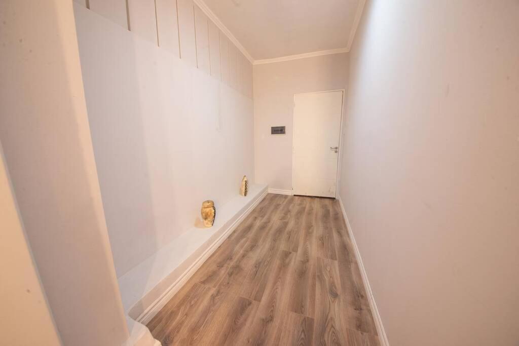 Augusta 8 Apartment Salta Bagian luar foto